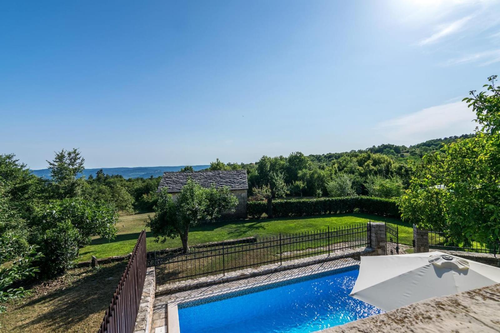 Rustic Villa Marija With Panoramic View In Zrenj 외부 사진